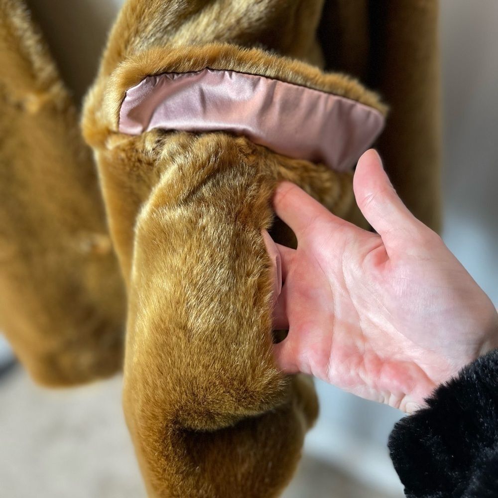 Kate Spade Caramel Brown Faux Mink Fur Coat with Silky Pink Lining SZ L NWT - Picture 16 of 16